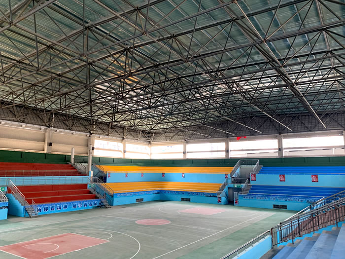 华蓥体育馆网架